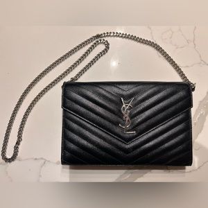 Ysl LARGE wallet on a chain black/silver